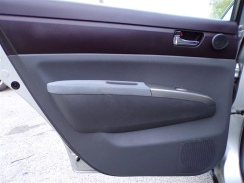 Used 2005 Toyota Prius image 25