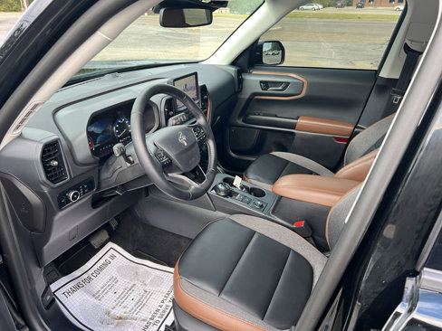 Used 2024 Ford Bronco Sport Outer Banks w/ Tech Package image 18