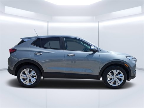 New 2025 Buick Encore GX Preferred image 3