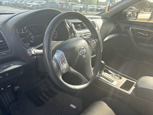 Used 2017 Nissan Altima 2.5 SR image 9