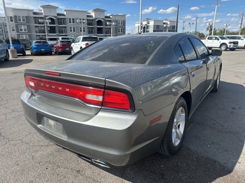 Used 2012 Dodge Charger SE image 11