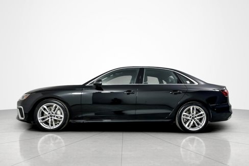 Used 2022 Audi A4 2.0T Prestige image 2