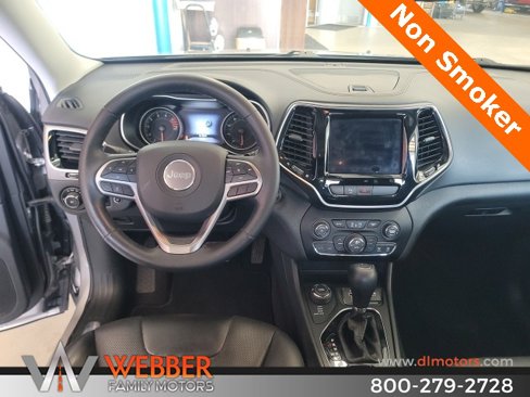 Used 2019 Jeep Cherokee Limited w/ Trailer Tow Group image 16