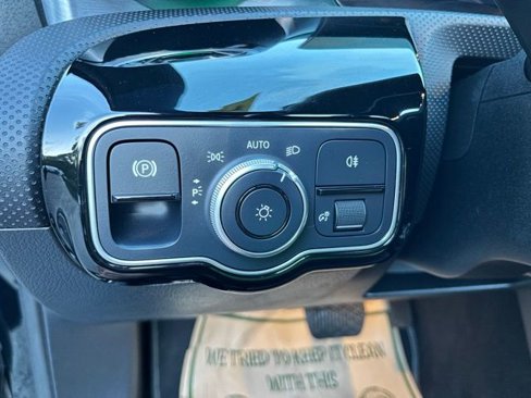 Used 2022 Mercedes-Benz A 220 4MATIC image 25
