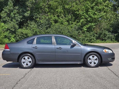 Used 2010 Chevrolet Impala LT image 2