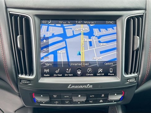 Used 2019 Maserati Levante image 16