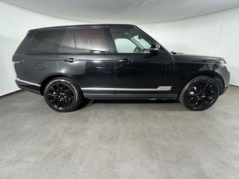 Used 2015 Land Rover Range Rover Supercharged image 4