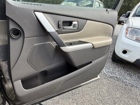 Used 2013 Ford Edge Limited image 7
