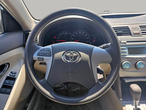Used 2007 Toyota Camry LE image 5