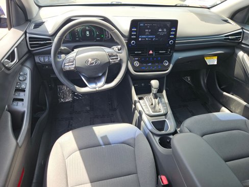 Used 2022 Hyundai Ioniq SE image 16