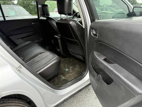 Used 2017 GMC Terrain SLT w/ Driver Alert Package I image 17