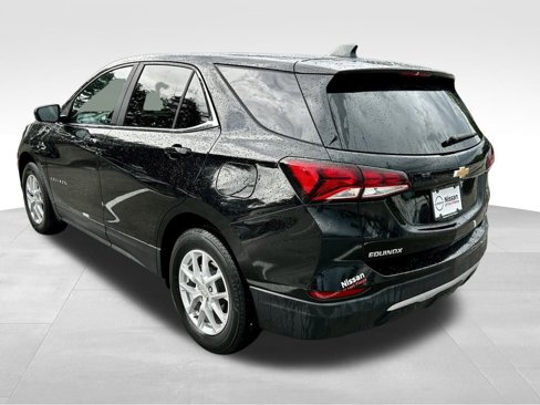 Used 2023 Chevrolet Equinox LT image 4