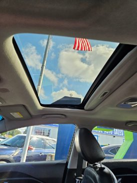 Used 2013 Kia Rio SX w/ Premium Pkg image 15