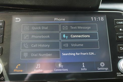 Used 2022 Nissan Kicks SR image 40