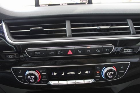 Used 2019 Audi Q7 3.0T Prestige image 37