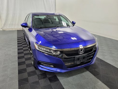 Used 2018 Honda Accord Sport image 14