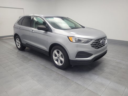 Used 2020 Ford Edge SE image 13