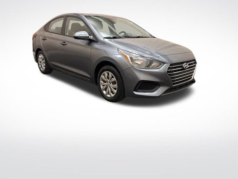 Used 2020 Hyundai Accent SE image 3