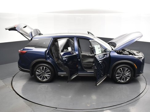 New 2026 INFINITI QX60 Luxe w/ Family Package image 37