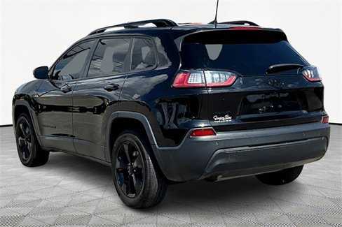 Used 2019 Jeep Cherokee Latitude Plus image 4