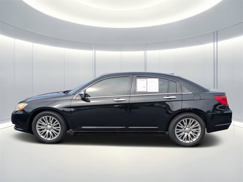 Used 2012 Chrysler 200 Limited image 7