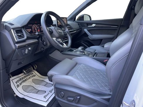 Used 2019 Audi SQ5 Prestige image 10