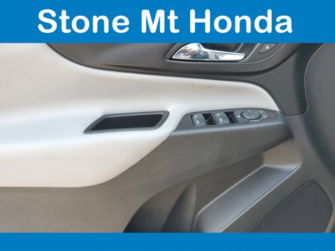 Used 2022 Chevrolet Equinox LS image 21