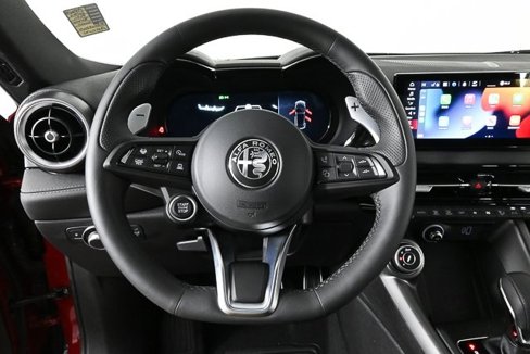 New 2024 Alfa Romeo Tonale Veloce image 10