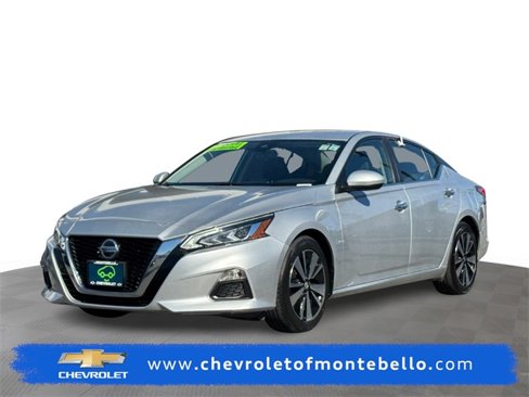Used 2022 Nissan Altima 2.5 SV image 1