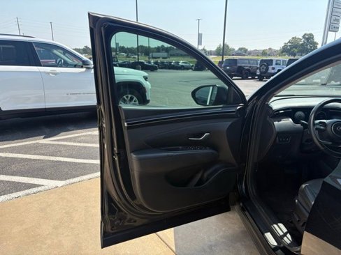 Used 2023 Hyundai Tucson SEL w/ Convenience Package image 10