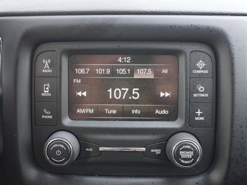 Used 2018 Jeep Compass Latitude w/ Cold Weather Group image 38