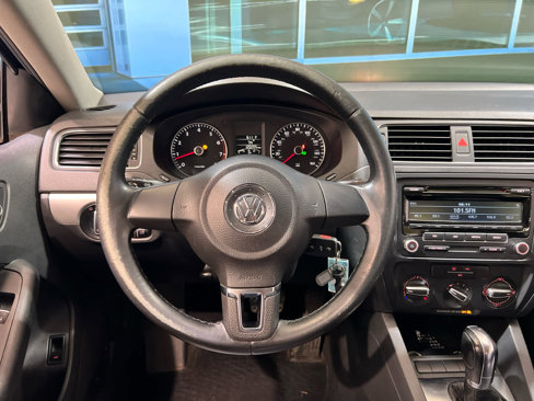 Used 2013 Volkswagen Jetta SE image 22