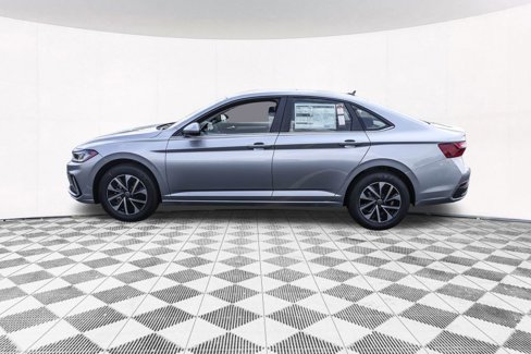 New 2025 Volkswagen Jetta S image 8
