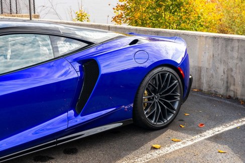 New 2025 McLaren GTS image 32