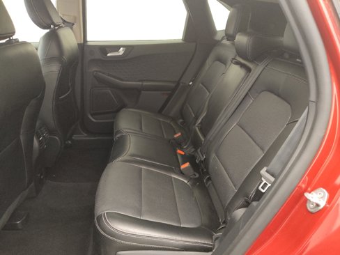 Used 2020 Ford Escape Titanium image 18