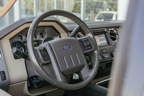 Used 2011 Ford F250 Lariat w/ Lariat Interior Pkg image 24