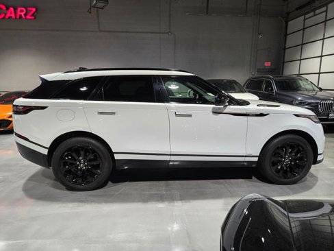 Used 2018 Land Rover Range Rover Velar R-Dynamic SE image 11