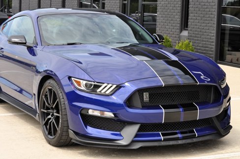 Used 2016 Ford Mustang Shelby GT350 w/ Technology Package image 7