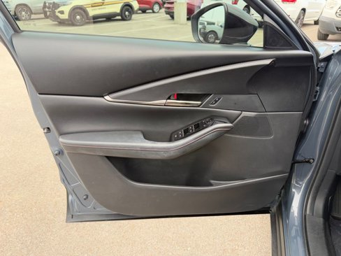 Used 2023 MAZDA CX-30 AWD 2.5 S w/ Preferred Package image 6