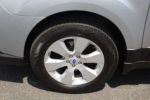 Used 2012 Subaru Outback 2.5i Limited w/ Moonroof Pkg image 23