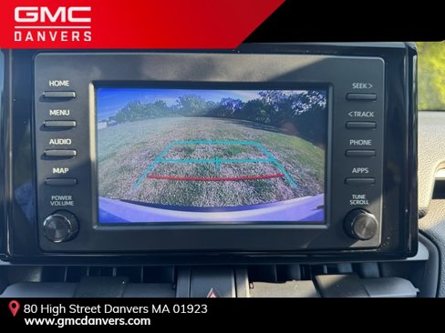 Used 2019 Toyota RAV4 XLE image 16