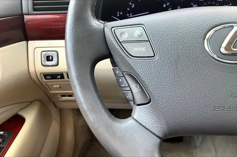 Used 2010 Lexus LS 460 image 23