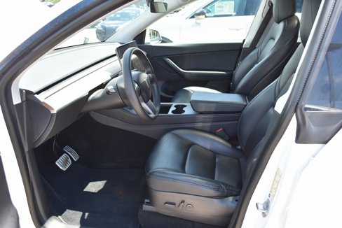 Used 2021 Tesla Model Y Performance image 32
