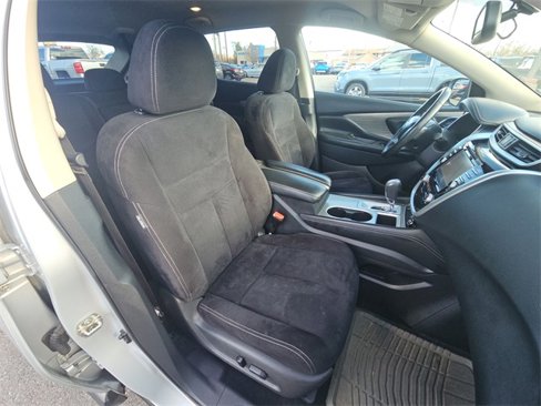 Used 2018 Nissan Murano SV image 24