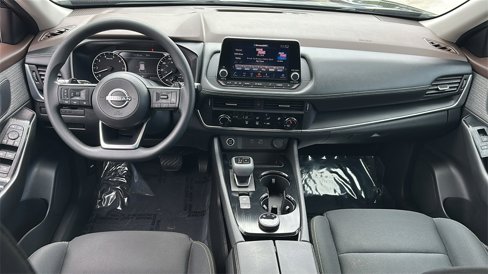 Used 2023 Nissan Rogue S image 13