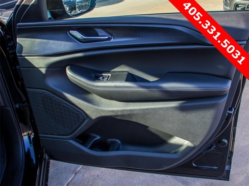 New 2025 Jeep Grand Cherokee L Altitude image 17
