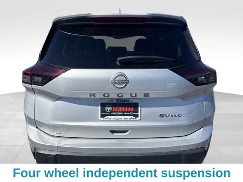 Used 2024 Nissan Rogue SV image 6