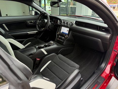 Used 2022 Ford Mustang Shelby GT500 w/ Technology Package image 26