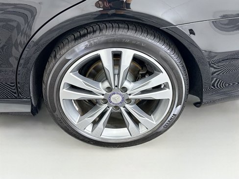 Used 2016 Mercedes-Benz E 350 4MATIC Sedan image 30