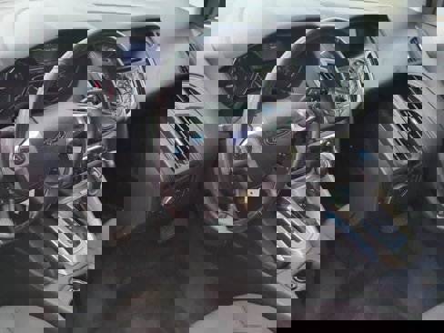 Used 2012 Ford Focus SEL image 2